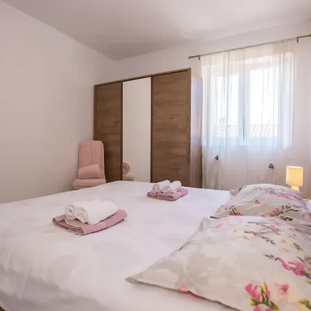 別荘 Anamaria ポレッチ