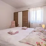 Nyaraló Anamaria Poreč